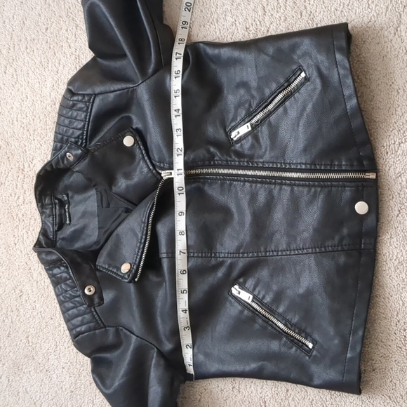 Stradivarius Faux Leather Crop Jacket Size M - Picture 5 of 8